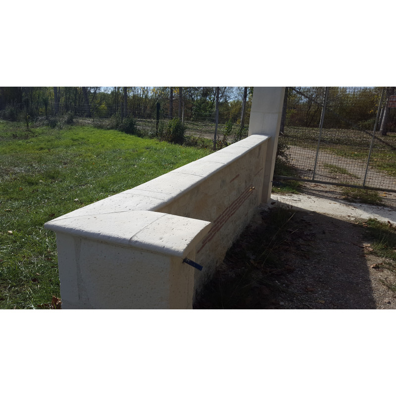 Dessus de mur Opus Romain 50 x 32 cm.H4.5cm ton pierre