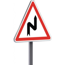 A1c 700 C1 succession de virages (1er à droite)