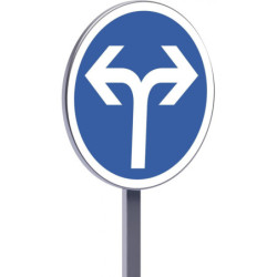 B21e 450 C2 direction obligat. à la prochaine intersect. à droite ou à gauche