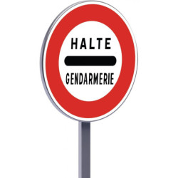 B5a 650 C2 arrêt au poste de gendarmerie